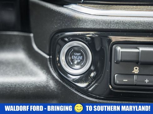 Used 2024 Chevrolet Silverado 2500 LT w/ Convenience Package image 29