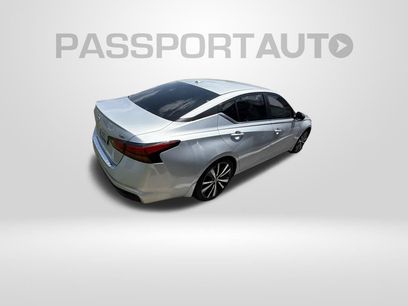 Used 2022 Nissan Altima 2.5 SR