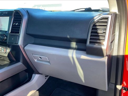 Used 2020 Ford F150 XLT w/ Equipment Group 302A Luxury image 15