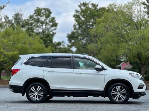 Used 2018 Honda Pilot EX-L image 4