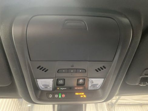 Certified 2025 Chevrolet Blazer RS w/ Enhanced Convenience Package image 47