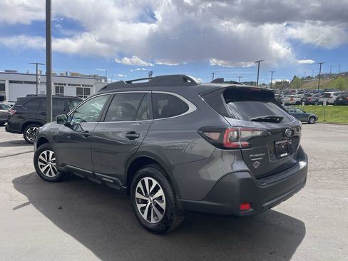 Used 2025 Subaru Outback Premium w/ Popular Package #1 image 5