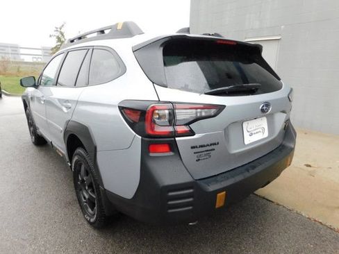 Certified 2025 Subaru Outback Wilderness AWD/4WD image 2