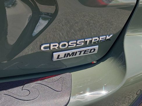 Used 2024 Subaru Crosstrek 2.5i Limited AWD/4WD image 12