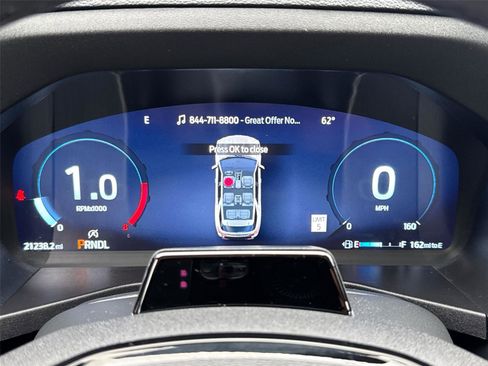 Certified 2025 Ford Explorer Platinum w/ Ultimate Package image 32