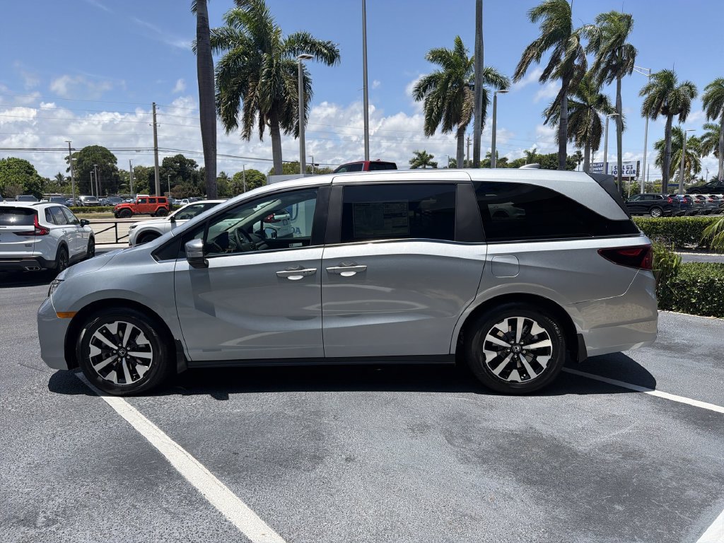 New 2026 Honda Odyssey EX-L image 5