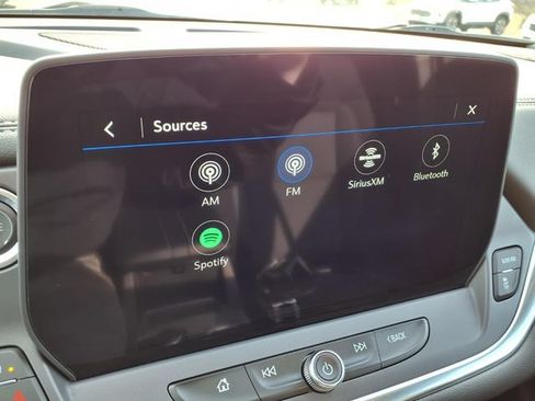 Used 2025 Chevrolet Blazer LT FWD image 58