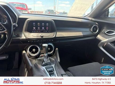 Used 2021 Chevrolet Camaro SS RWD image 18