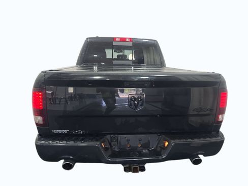 Used 2017 RAM 1500 Sport w/ Black Ram 1500 Sport Group AWD/4WD image 5