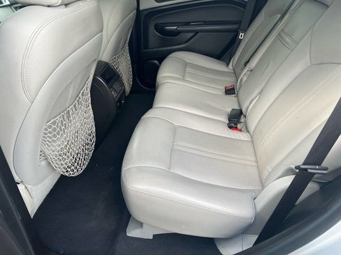 Used 2015 Cadillac SRX Performance w/ Driver Awareness Package image 13