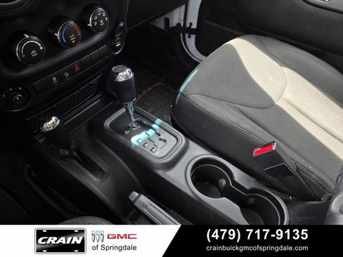 Used 2017 Jeep Wrangler Unlimited Sport w/ Quick Order Package 24S AWD/4WD image 18