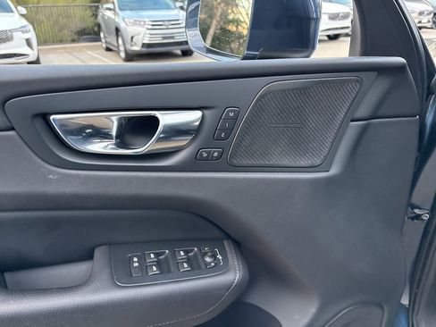 Used 2019 Volvo XC60 T6 Inscription image 14