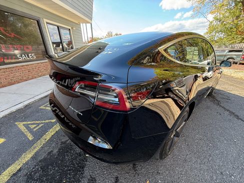 Used 2018 Tesla Model 3 Long Range image 6