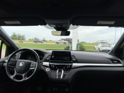 Used 2025 Honda Odyssey Sport-L image 15