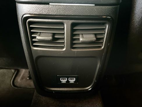 Used 2018 Chrysler 300 S w/ 300S Premium Group image 26