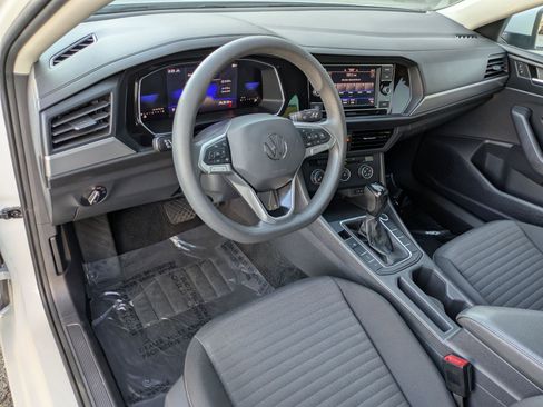 Used 2023 Volkswagen Jetta S image 12