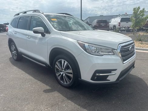 Used 2022 Subaru Ascent Limited w/ Technology Package AWD/4WD image 2