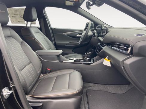 New 2026 Buick Envista Avenir image 15