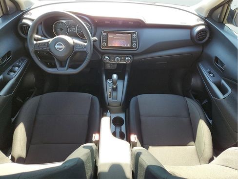 Used 2025 Nissan Kicks Play S image 13