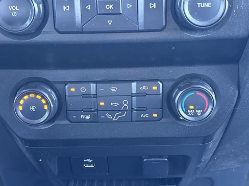 Used 2022 Ford F350 XL w/ Power Equipment Group image 23