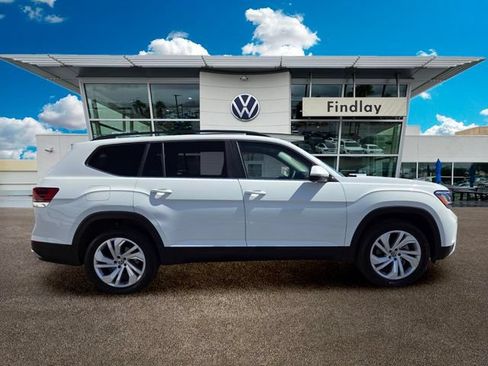 Certified 2023 Volkswagen Atlas SE FWD image 8