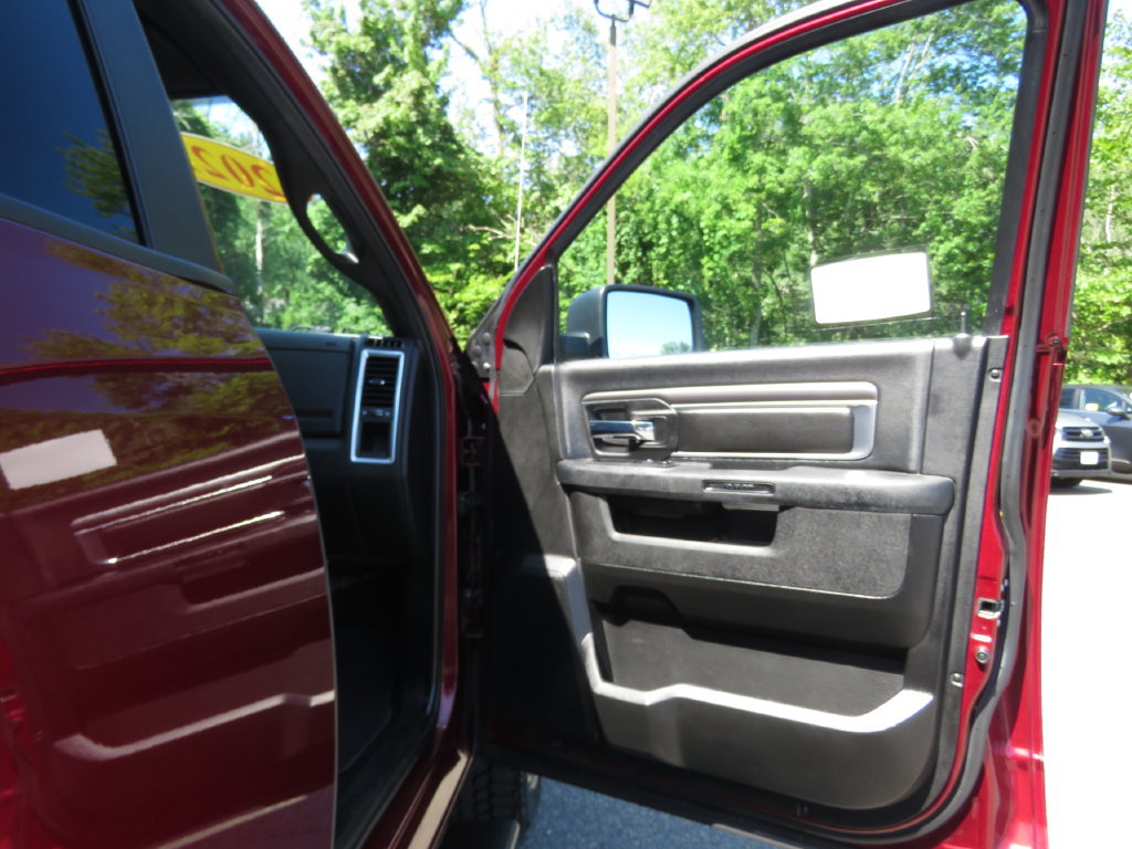 Used 2021 RAM 1500 Warlock AWD/4WD image 12