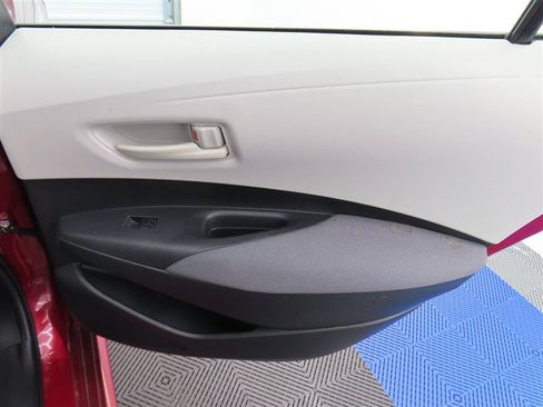 Used 2023 Toyota Corolla LE FWD image 25