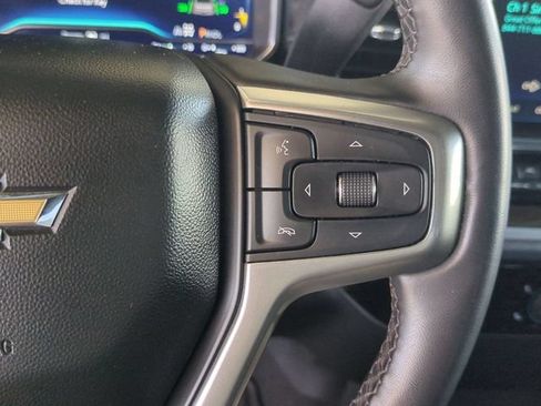 Used 2023 Chevrolet Silverado 1500 LT AWD/4WD image 13