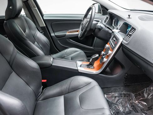Used 2016 Volvo S60 T5 Premier FWD image 17