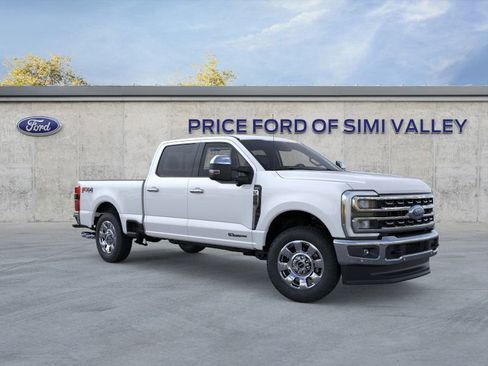 New 2026 Ford F250 Lariat w/ Lariat Premium Package image 7