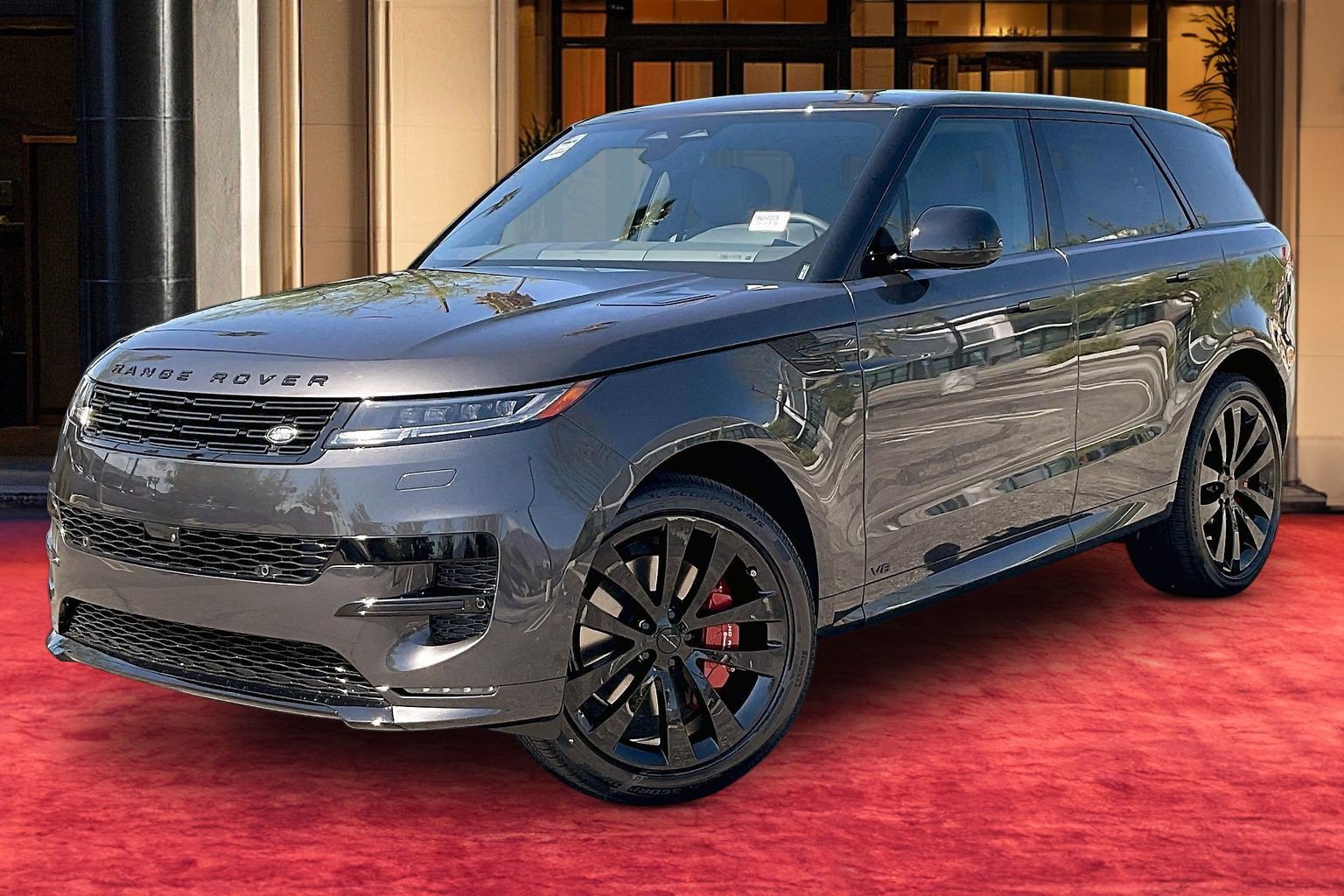 New 2026 Land Rover Range Rover Sport Dynamic SE AWD/4WD image 1