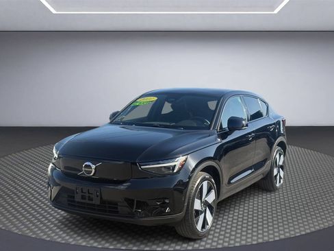 Used 2022 Volvo C40 P8 Recharge Ultimate AWD/4WD image 3