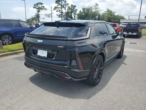 New 2026 Cadillac Lyriq V image 6
