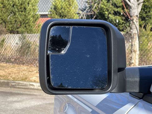 New 2025 Ford Bronco Base image 24