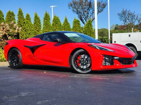 New 2025 Chevrolet Corvette Z06 image 2