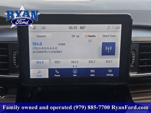 Used 2024 Ford Explorer Limited AWD/4WD image 12