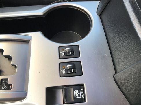 Certified 2019 Toyota 4Runner SR5 Premium image 23