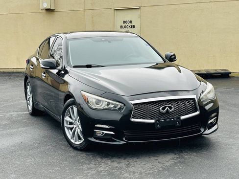 Used 2017 INFINITI Q50 3.0t Premium image 1
