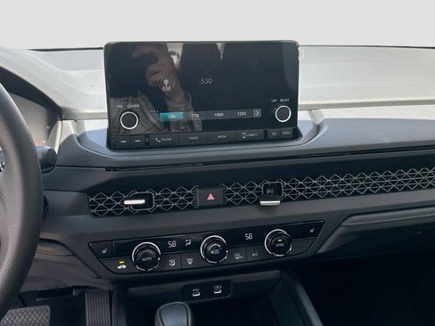 New 2025 Honda Accord SE image 10