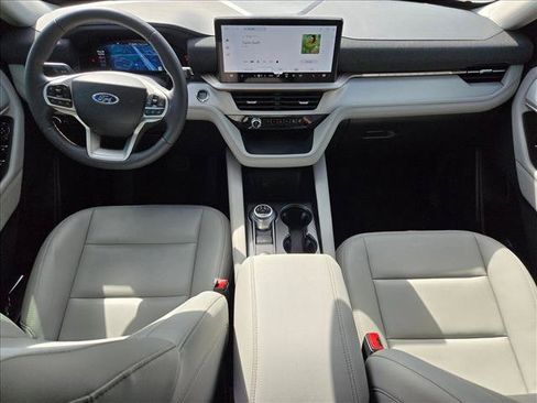 New 2026 Ford Explorer Active w/ Active Comfort Package RWD image 15