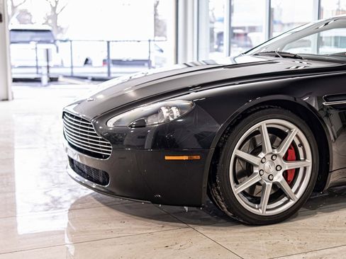 Used 2007 Aston Martin V8 Vantage Coupe image 4