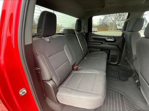 Used 2025 Chevrolet Silverado 1500 LT image 29