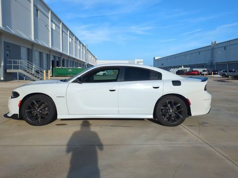 Used 2020 Dodge Charger R/T w/ Driver Convenience Group RWD image 8