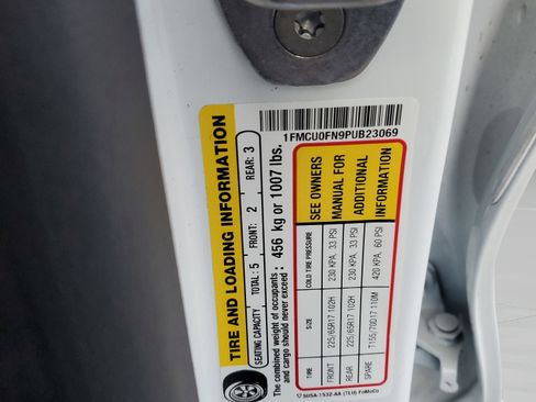 Used 2023 Ford Escape FWD image 27