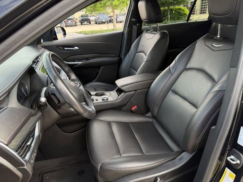 Used 2020 Cadillac XT4 Sport w/ Cold Weather Package FWD image 24