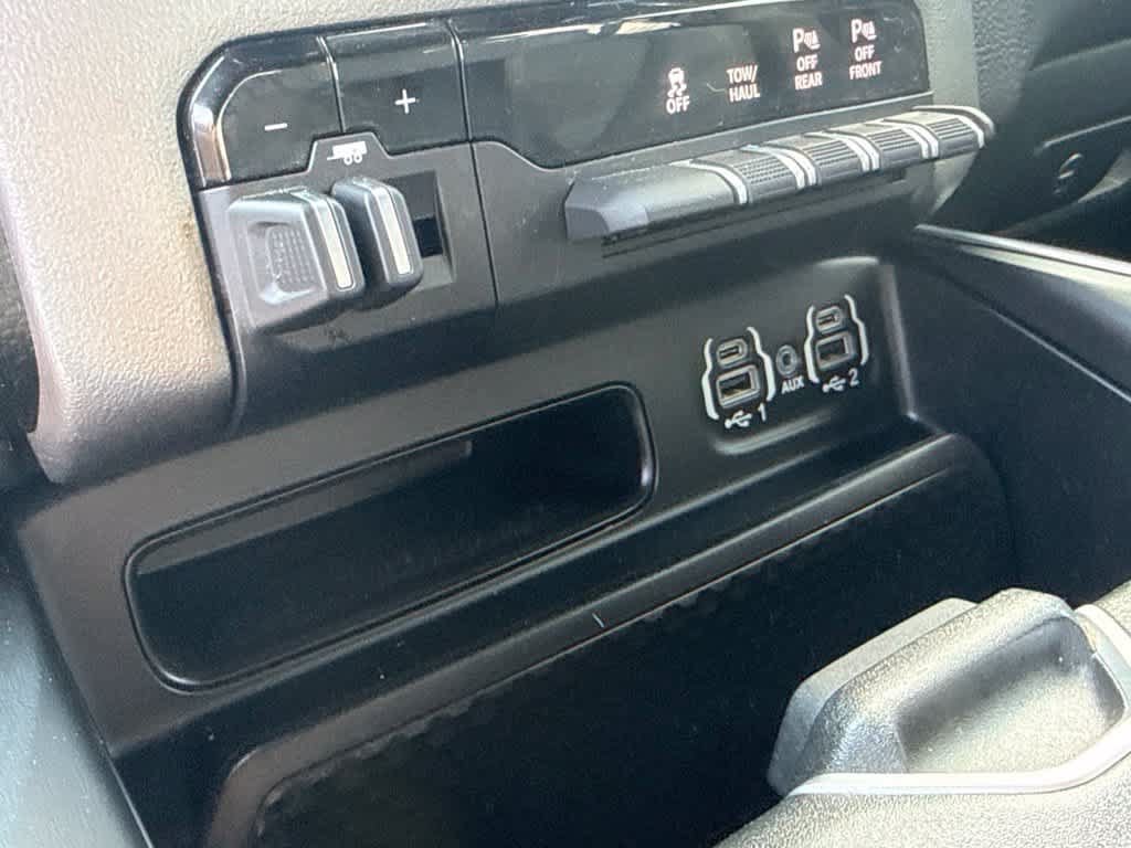 Used 2022 RAM 1500 Big Horn AWD/4WD image 22
