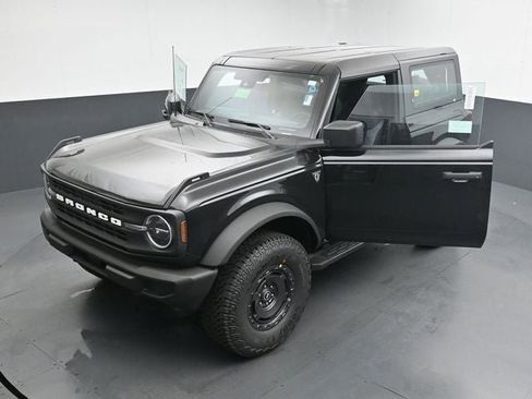 New 2025 Ford Bronco 2-Door w/ Sasquatch Package AWD/4WD image 33
