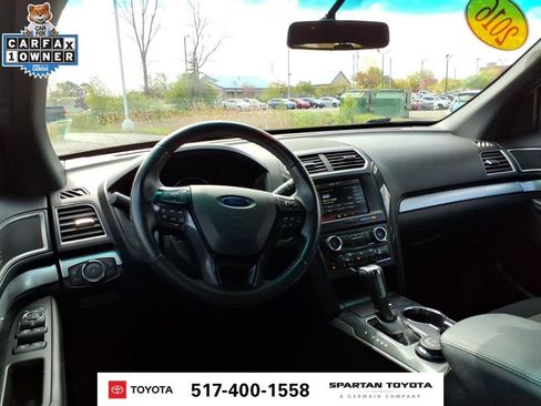 Used 2016 Ford Explorer XLT w/ Equipment Group 201A AWD/4WD image 13