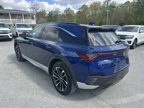 Used 2024 Acura ZDX A-Spec image 3