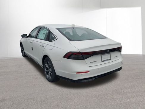 New 2025 Honda Accord EX-L image 14